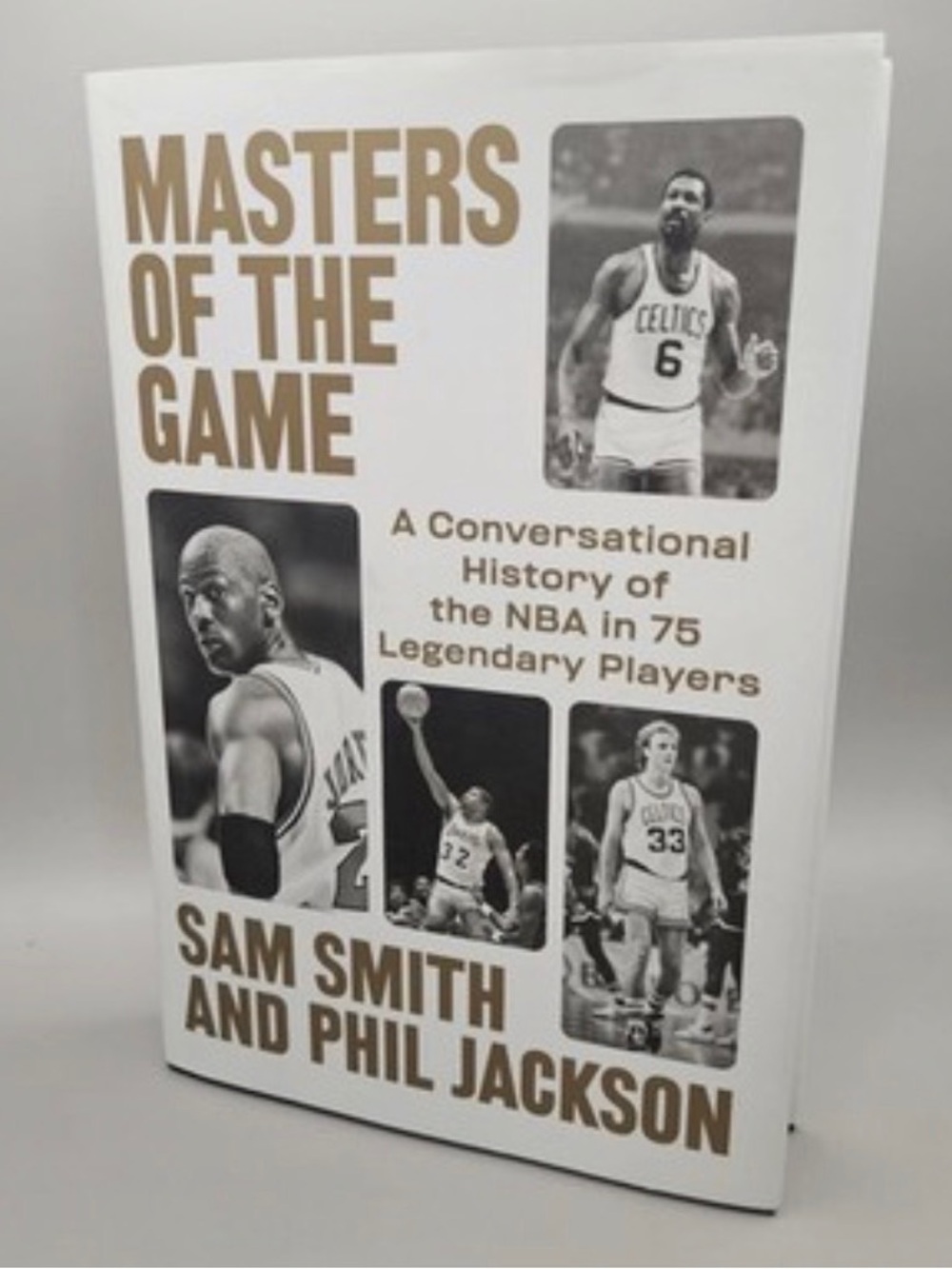 Masters of the Game — White and Gold Hardcover by Sam Smith and Phil Jackson - Picture 2 of 4
